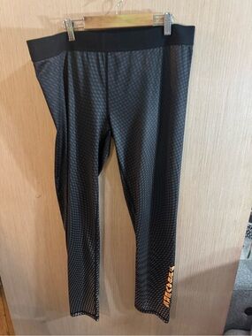 Brand 47 Forward OSU Beavers Black Active Leggings with Orange Accent Size XL